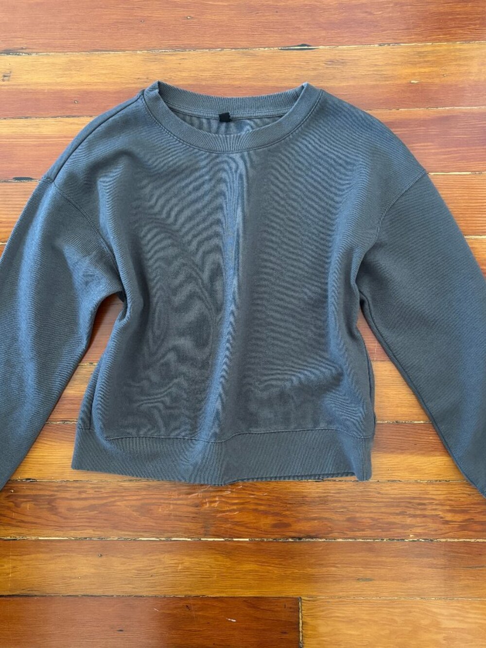 Uniqlo Minimalist Cotton Blend Gray Crewneck Sweatshirt MEDIUM